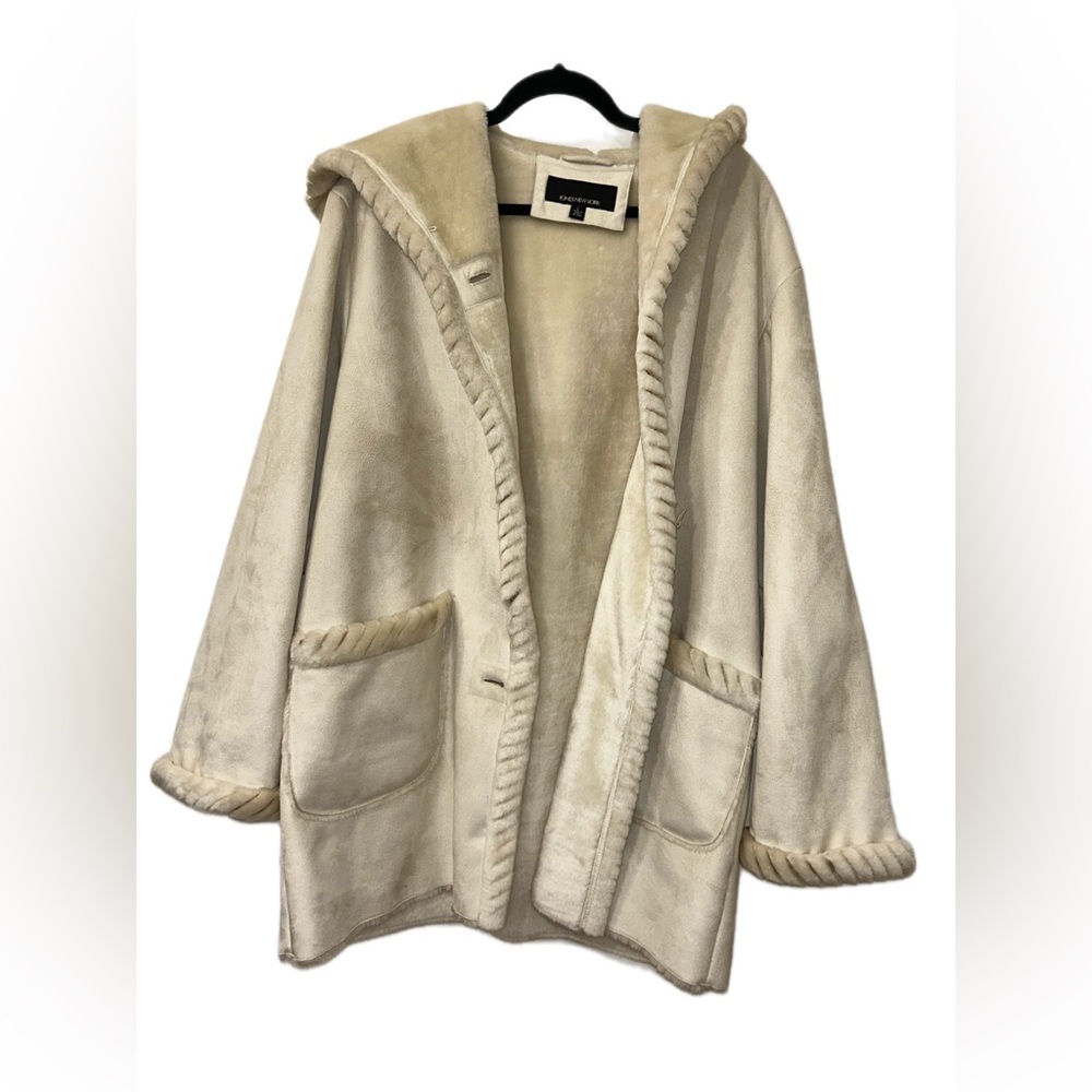 JONES NEW YORK‎ Women's Faux Suede Hooded, Fur Trimmed Cream White Coat. Size L